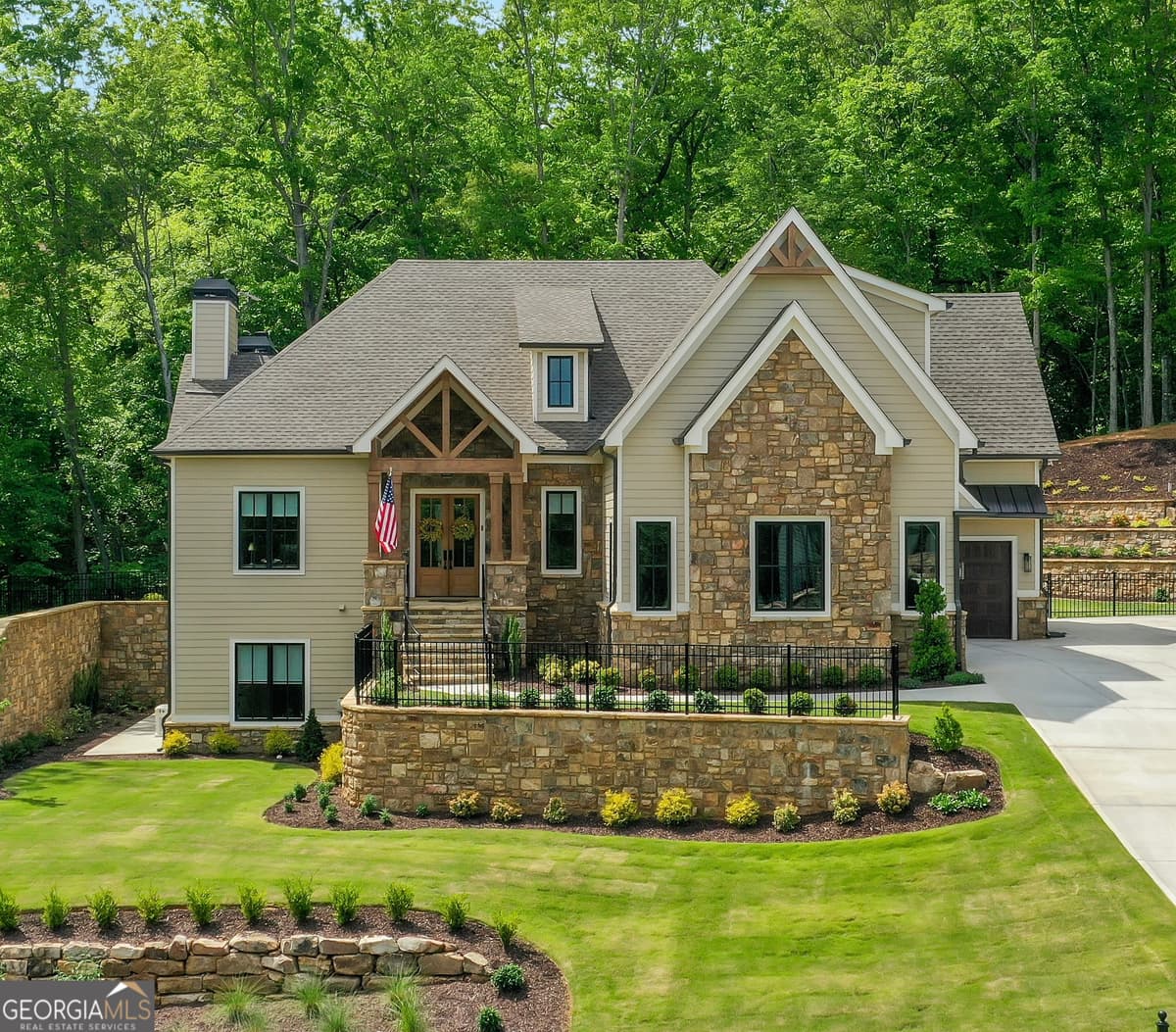 Achasta · 200 Golden Bear Pass, Dahlonega GA 30533