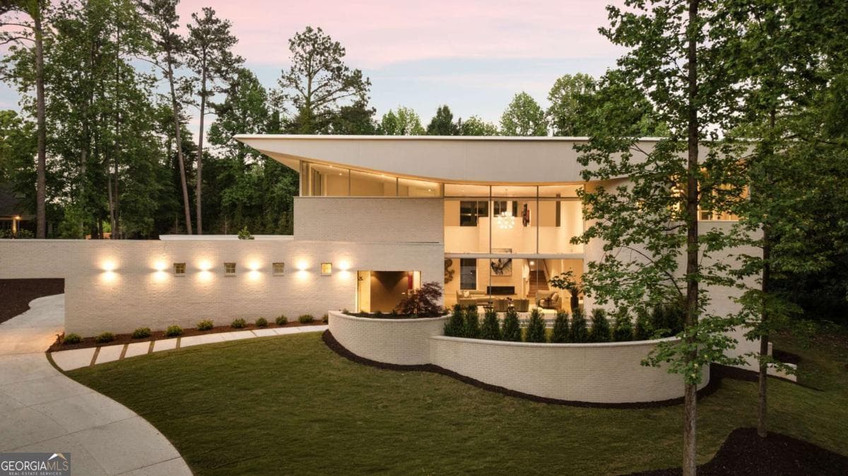 Buckhead · 3619 Ivy Road NE, Atlanta GA 30342