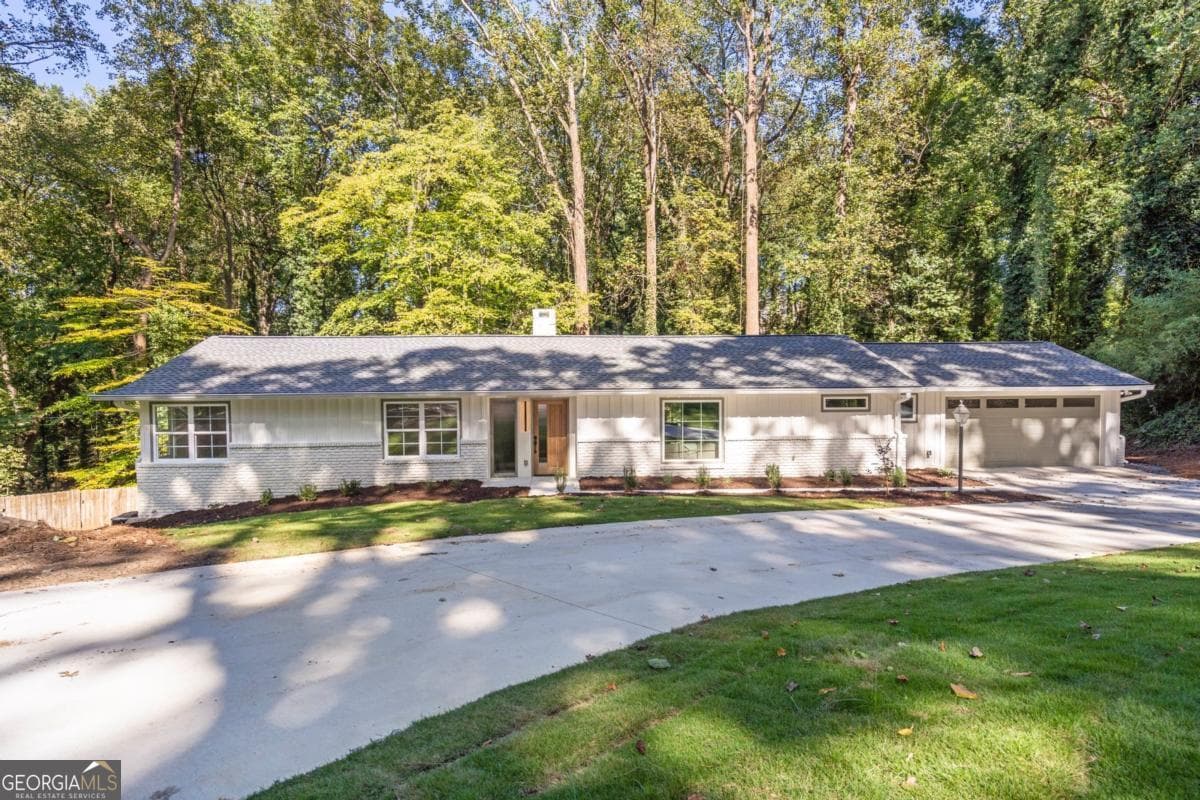 Chastain Park · 4955 Powers Ferry Road, Atlanta GA 30327