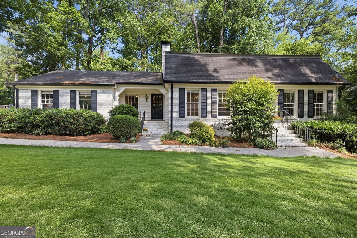 Mount Vernon Springs · 4943 Vernon Oaks Drive, Dunwoody GA 30338