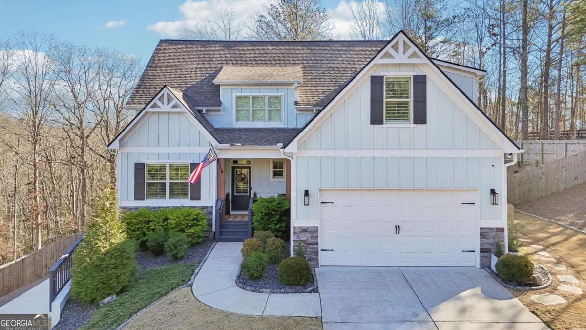 Little Bear · 602 Red Leaf Way, Canton GA 30114