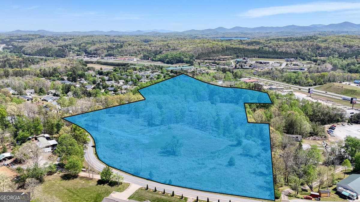 641 Windy Ridge Road, Blue Ridge GA 30513