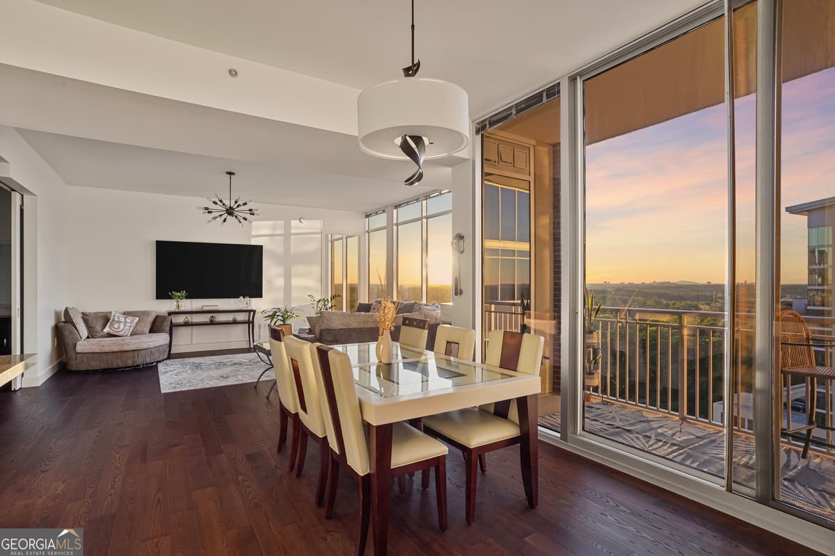 The Brookwood · 1820 Peachtree Street NW # 1509, Atlanta GA 30309