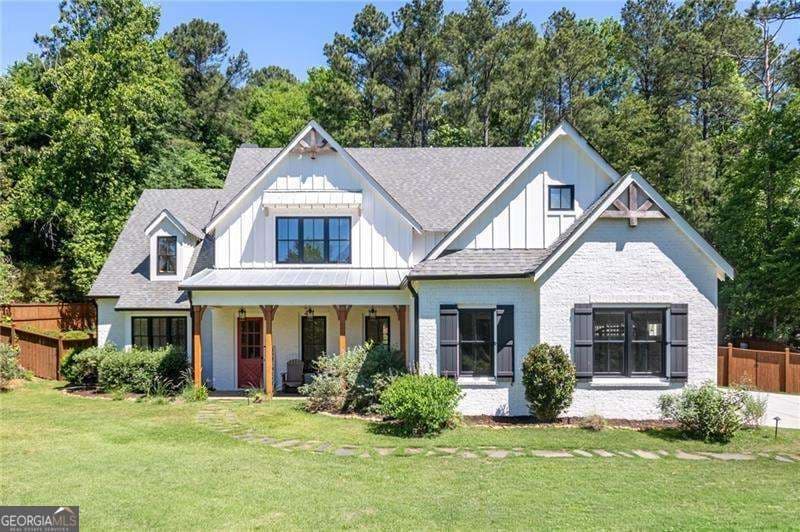1009 Davenport Circle, Powder Springs GA 30127