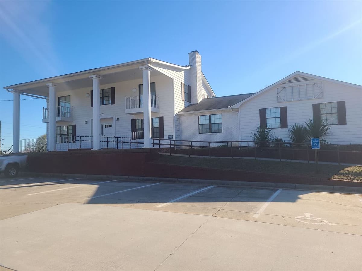 677 Jonesboro Road, Mcdonough GA 30253