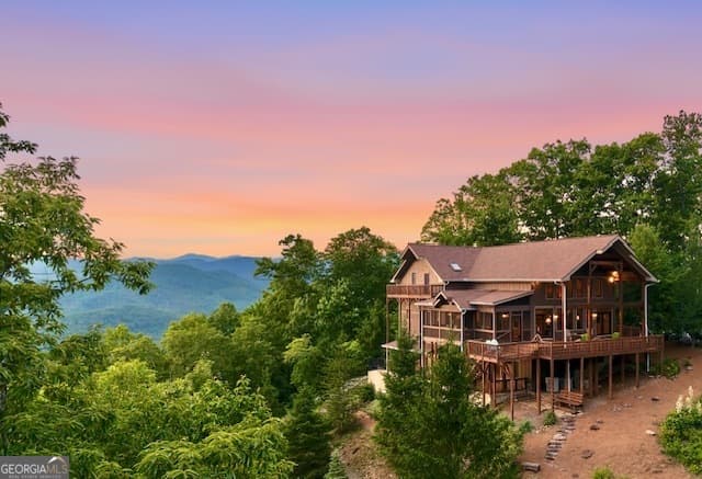 Chinkapin at Lake Burton · 512 Chinkapin, Clayton GA 30525