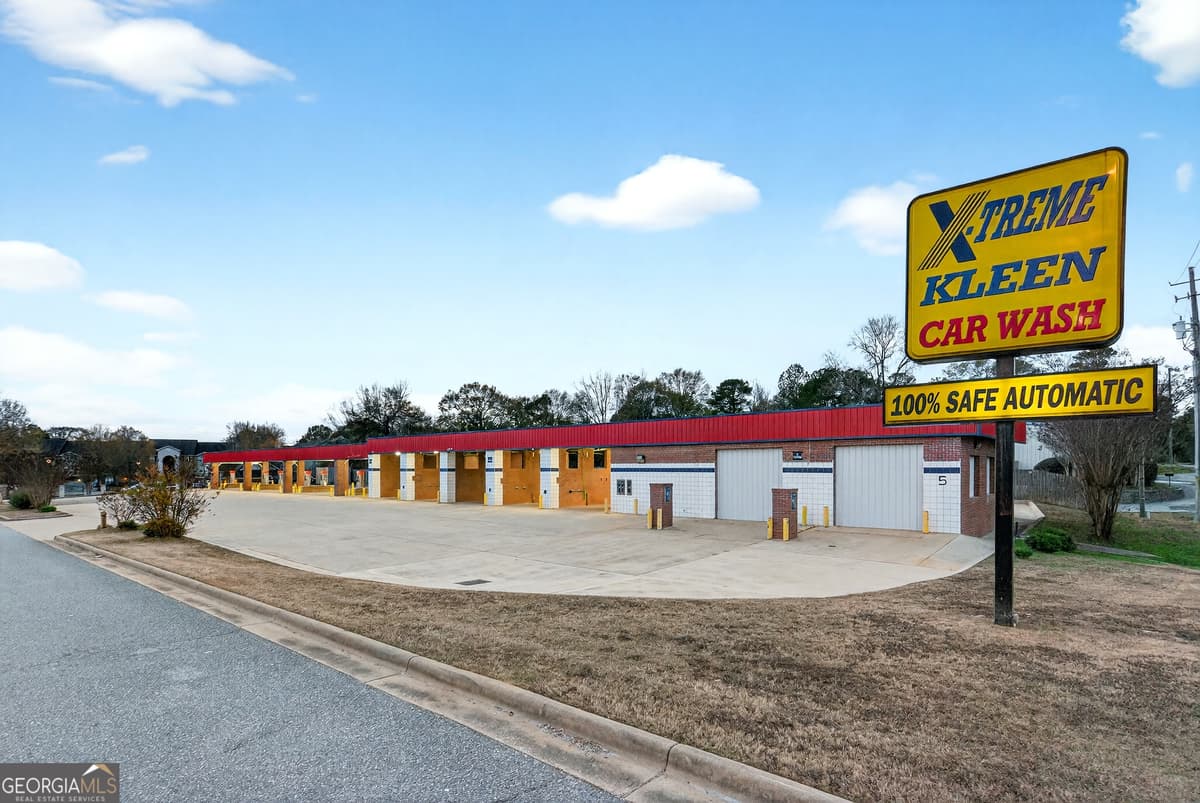 5 Price Road, Phenix City AL 36868