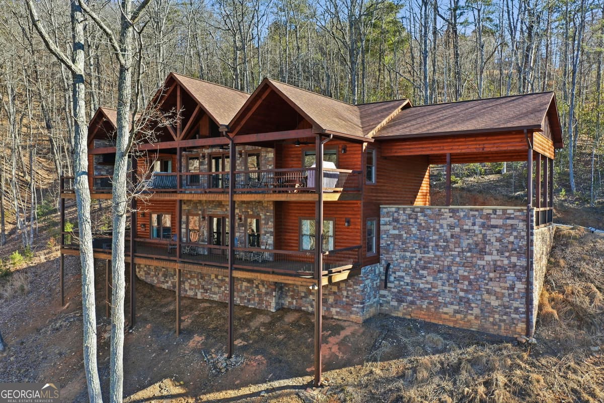Stuart Highlands · 175 Stuart Drive, Mineral Bluff GA 30559