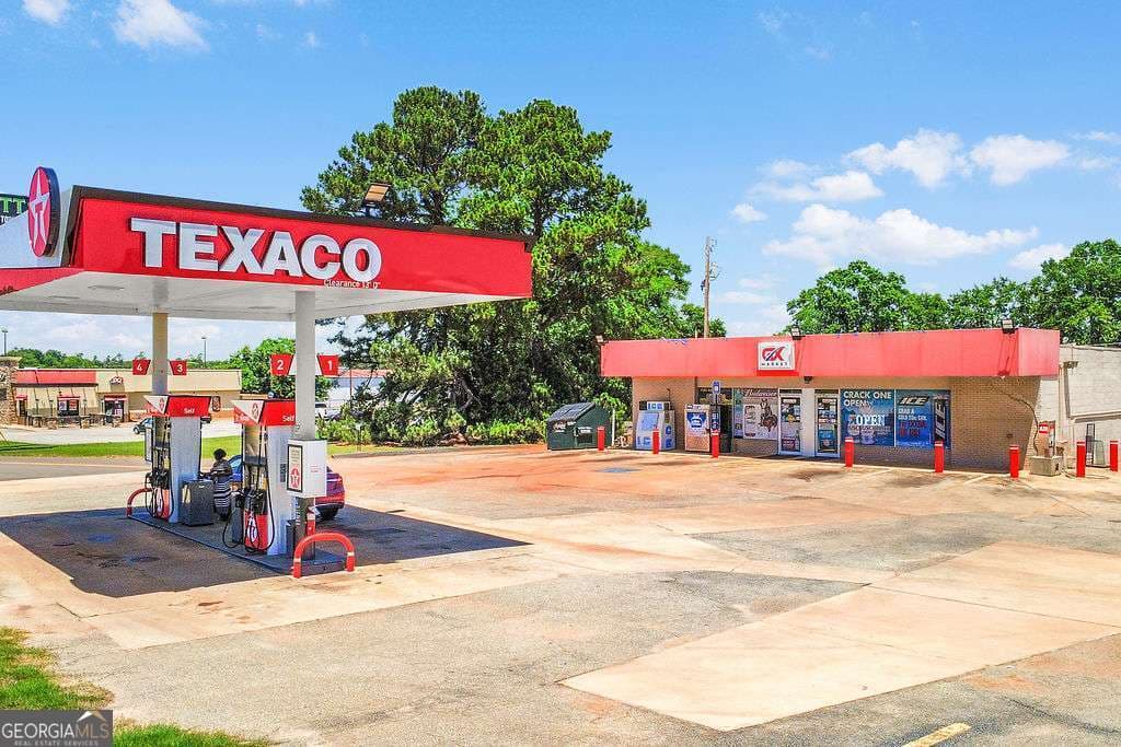 201 Us-1-Byp N, Louisville GA 30434