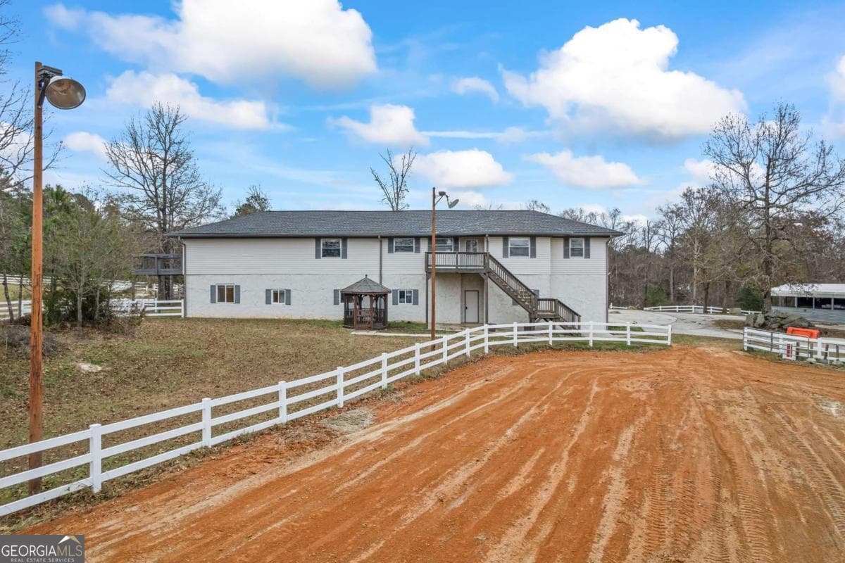2150 Smyrna Ridge Court SW, Conyers GA 30094