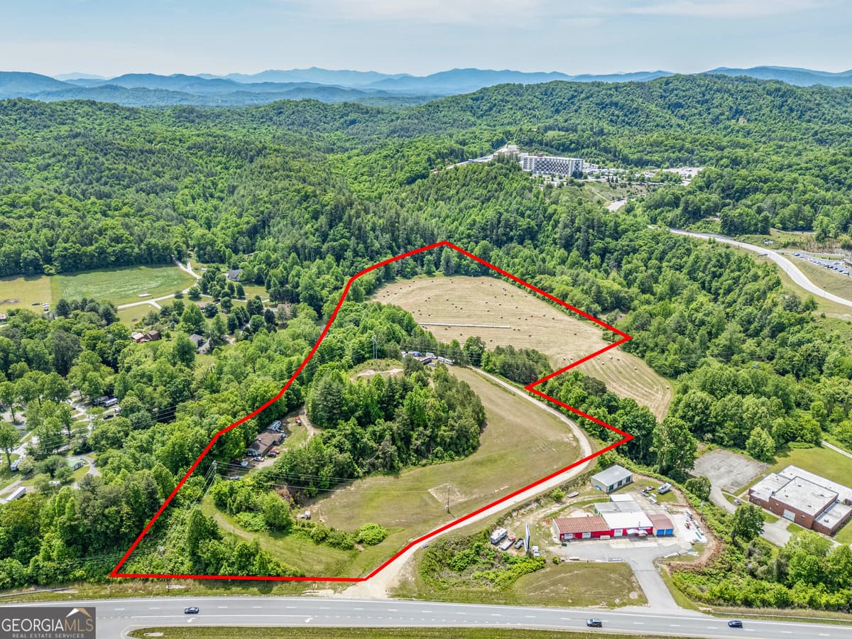 3675 US 19, Marble NC 28905