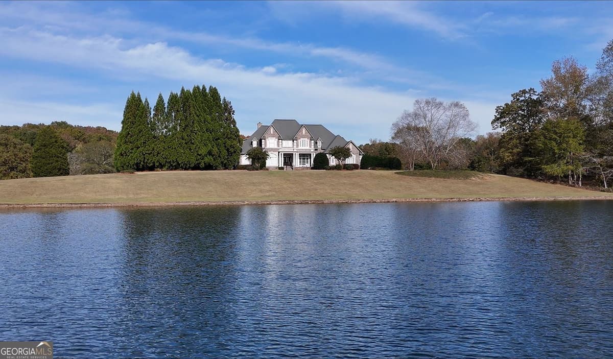 431 Abrams Road SE, Silver Creek GA 30173