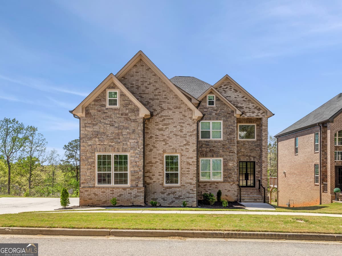 Union Crossing · 5618 Livesage Drive, South Fulton GA 30349