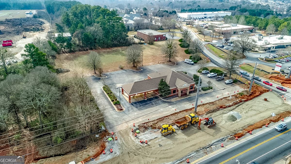 865 Highway 20/81, Mcdonough GA 30253