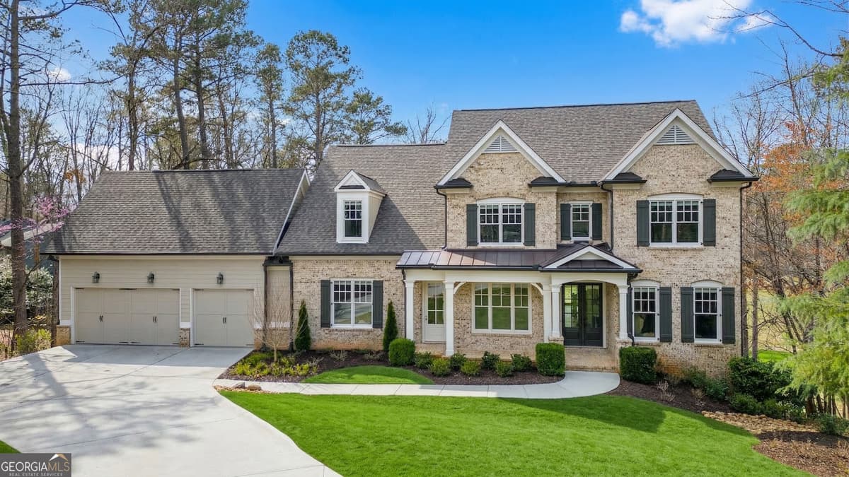 HUNTCLIFF · 24 The Landing, Sandy Springs GA 30350