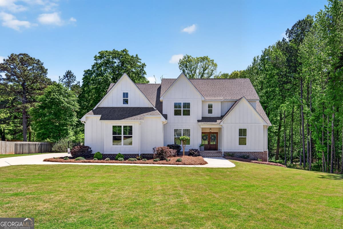 Lake Windsong · 113 Kenmare Row, Tyrone GA 30290