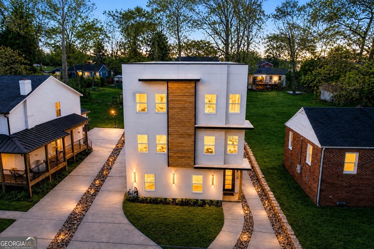 Glenwood · 2087 Glenwood Avenue SE, Atlanta GA 30316