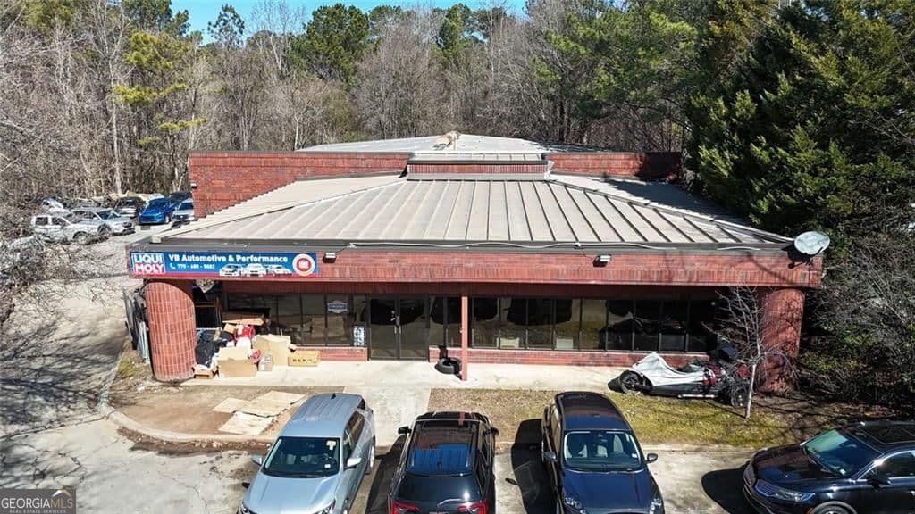 255 Buxton Court NW, Lilburn GA 30047