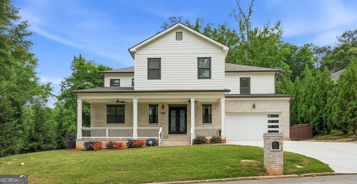 2415 Rugby Avenue, Atlanta GA 30337