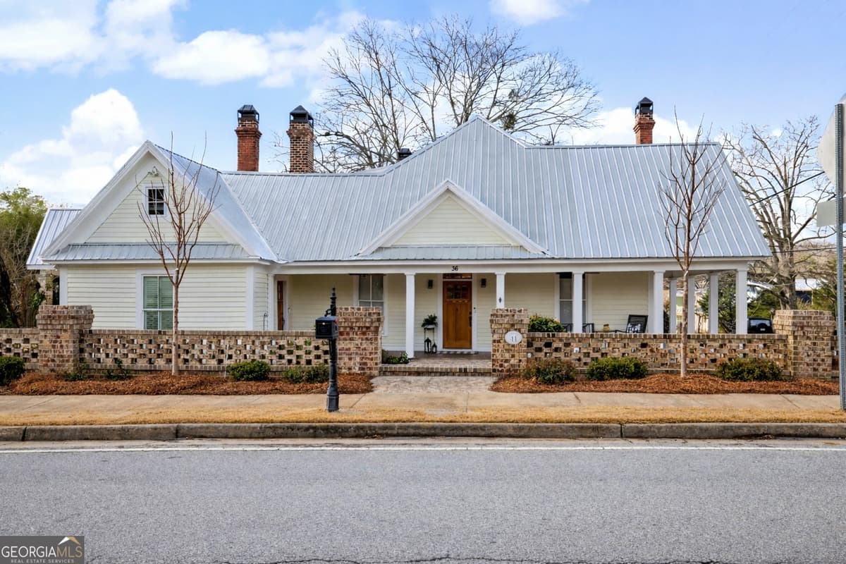 Historic Downtown · 36 Broad Street, Senoia GA 30276