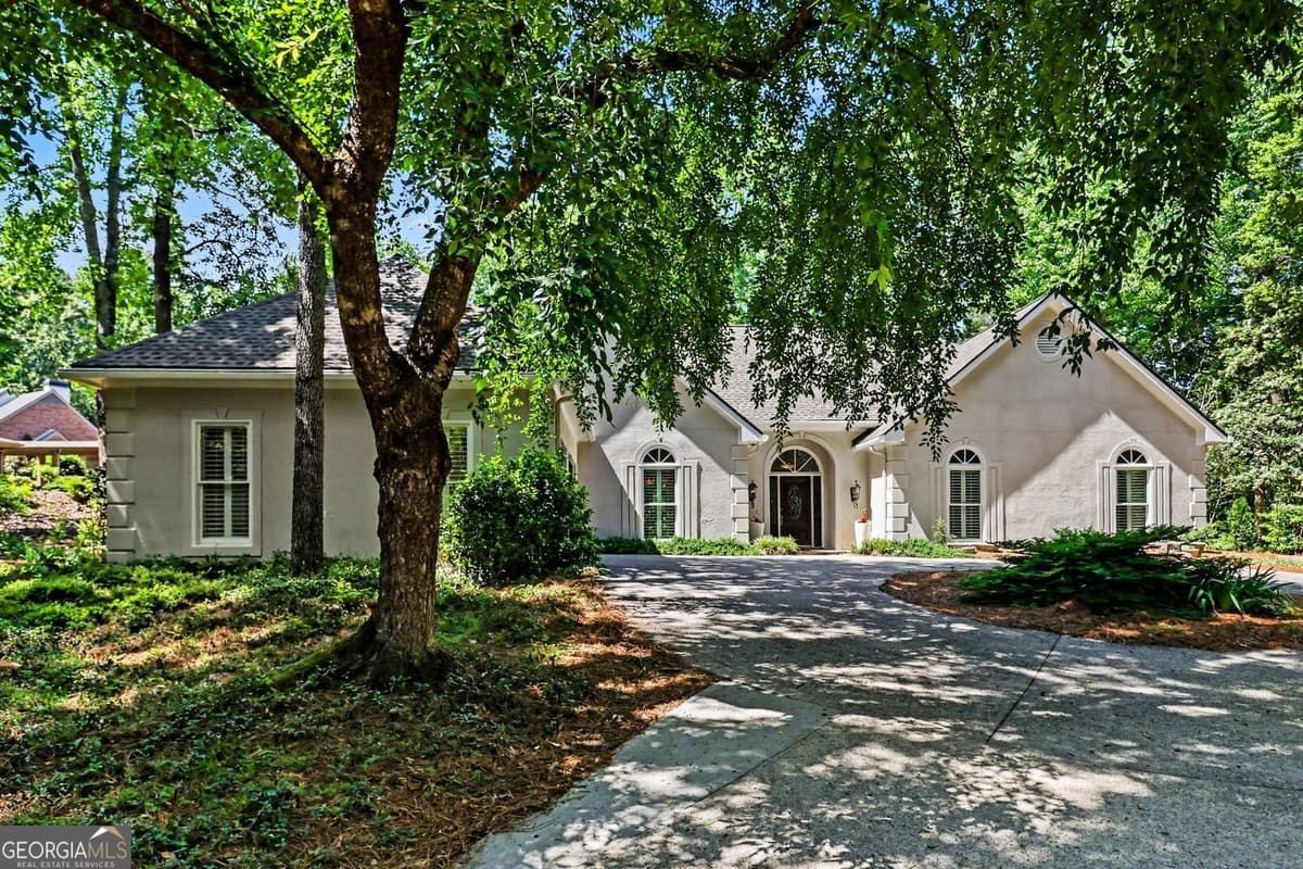 CANONGATE ON LANIER · 2565 Fairview Drive, Cumming GA 30041