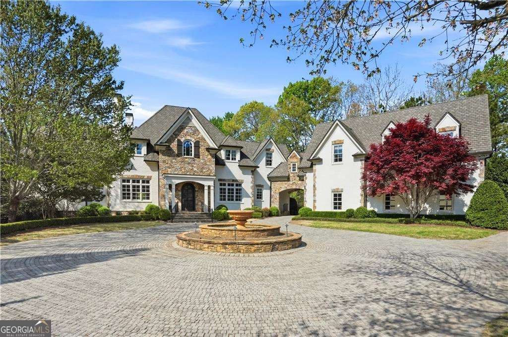 Old Londonberry · 218 Londonberry Road, Atlanta GA 30327