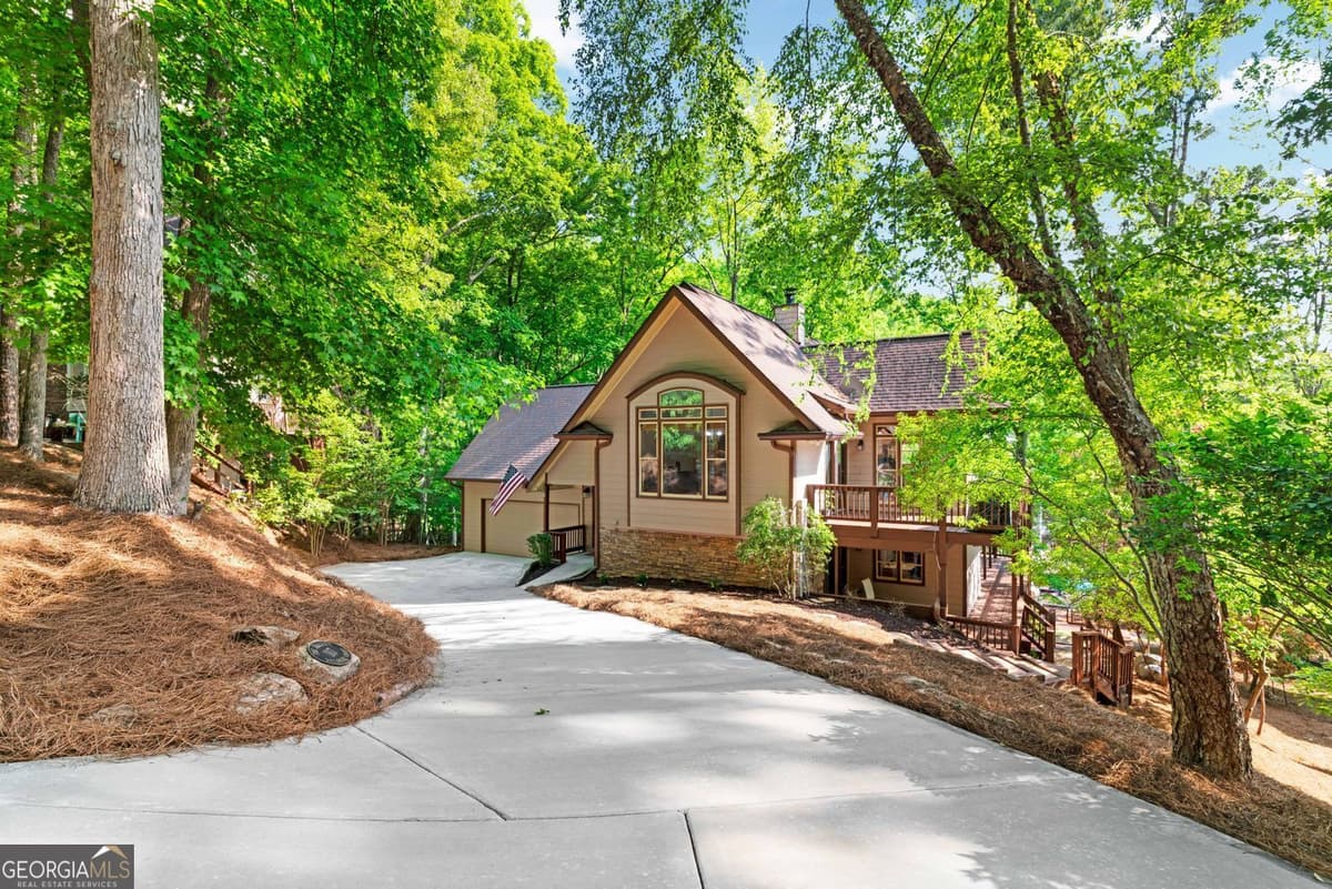 Lake Arrowhead · 117 Sycamore Court, Waleska GA 30183