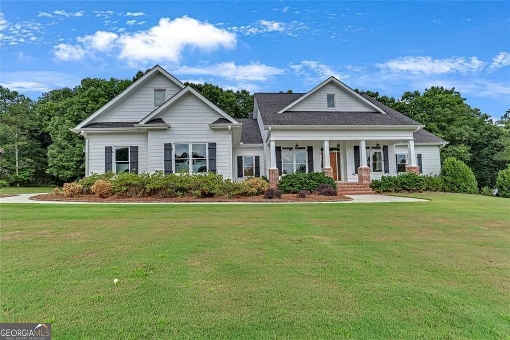 3810 N Sharon Church Road, Loganville GA 30052