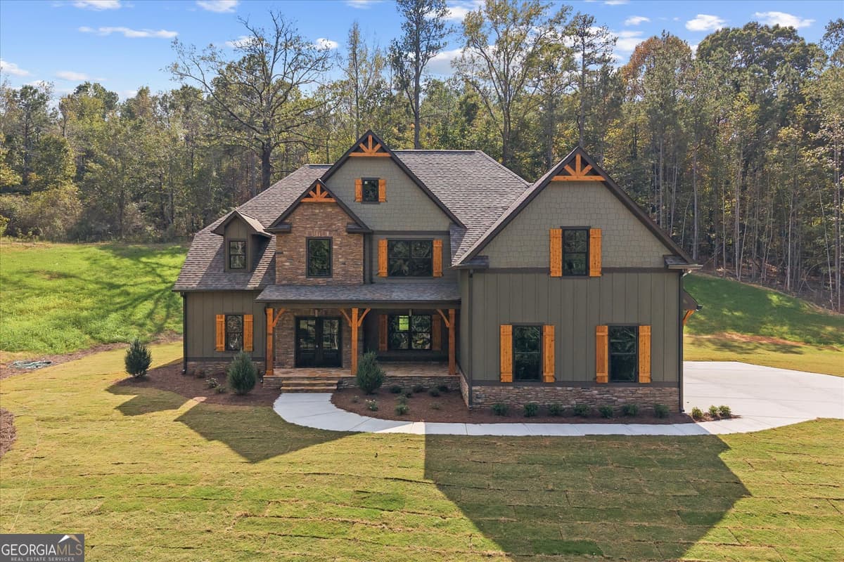 Lyons Landing · 133 West Lake Boulevard, Carrollton GA 30116