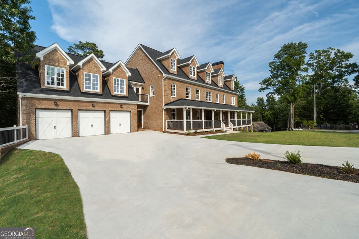 Victoria Cottages · 923 Oak Drive, Woodstock GA 30189