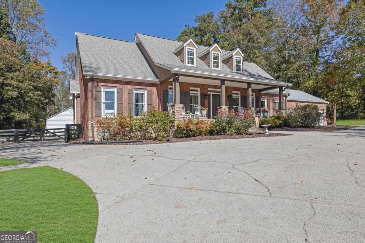 2325 Mountain Road, Alpharetta GA 30004