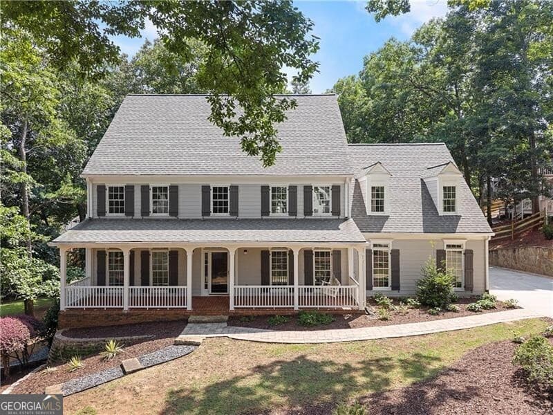 River Glen · 8965 Laurel Way, Alpharetta GA 30022