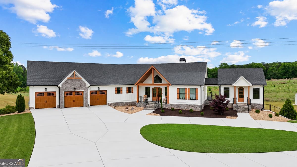 435 Tom Witcher Road, Newnan GA 30263