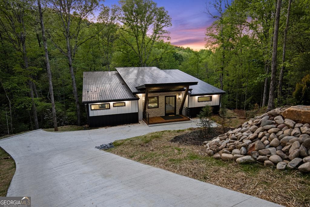 148 Brookwood Drive, Blue Ridge GA 30513