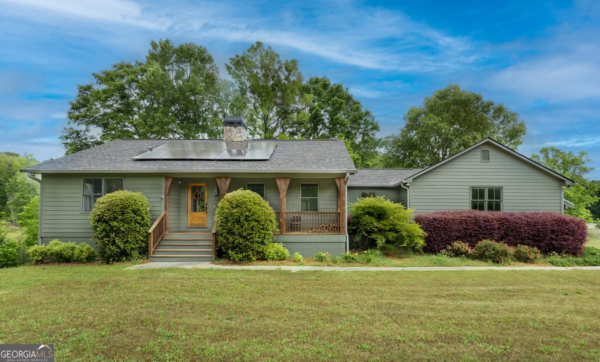 456 W McIntosh Road, Brooks GA 30205