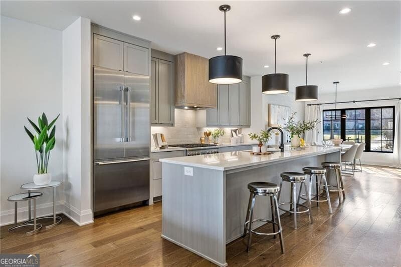 Emerson on Krog · 726 Edgewood Avenue NE, Atlanta GA 30307