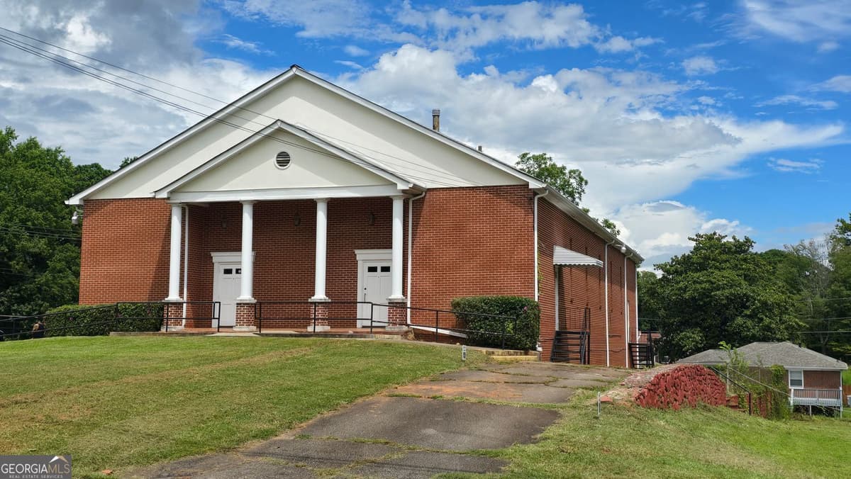 3300 Old Jonesboro Road, Atlanta GA 30354