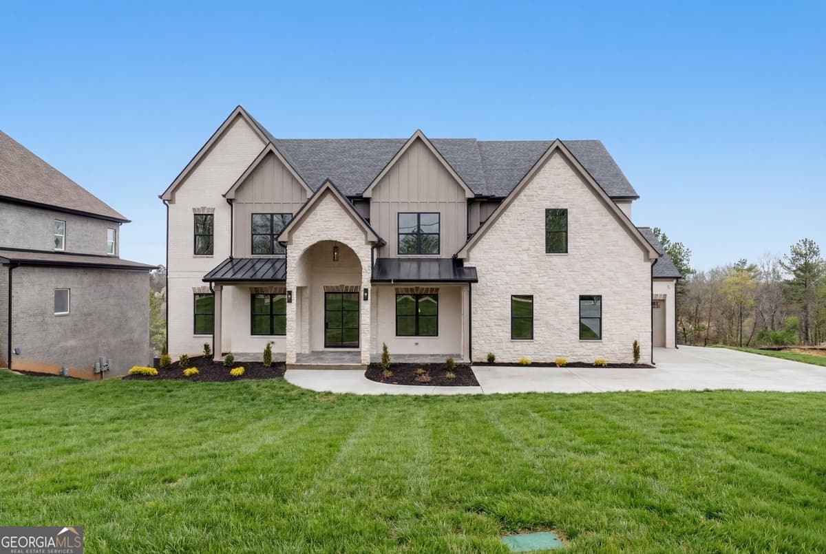 3263 N Bogan Road, Buford GA 30519