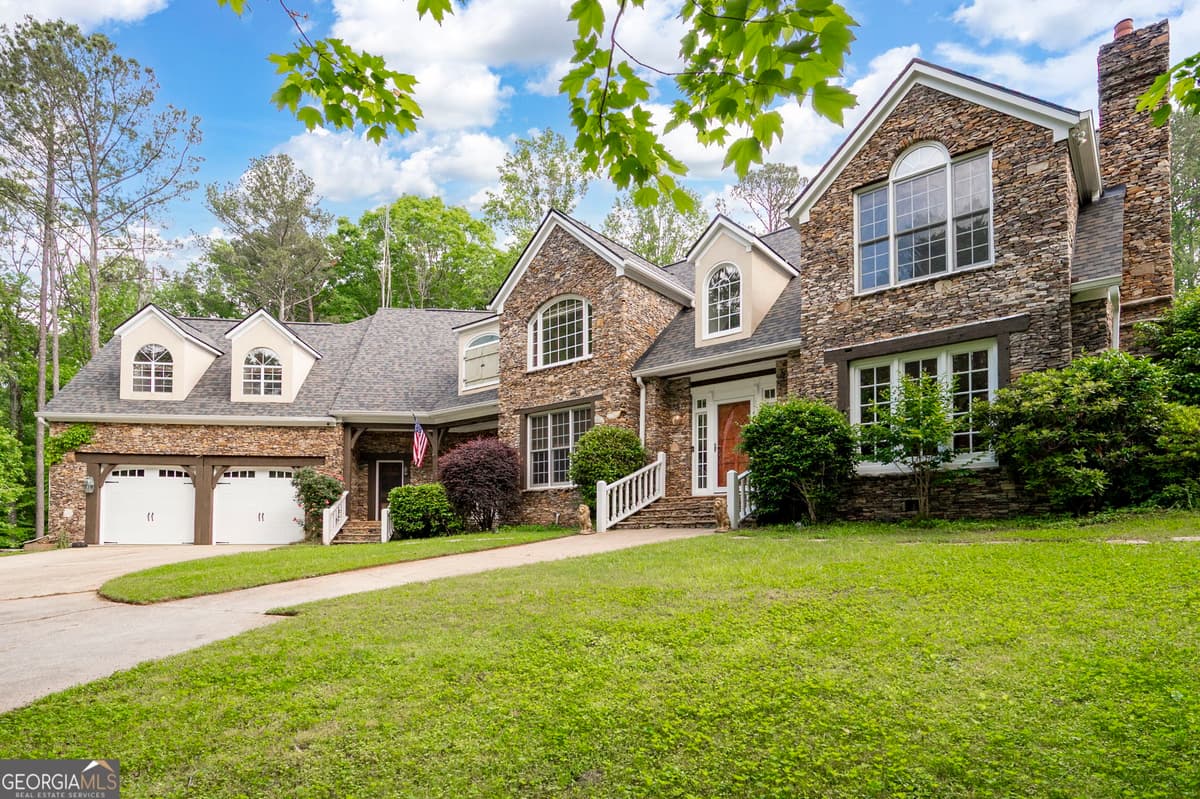 355 Clark Creek Pass, Acworth GA 30102