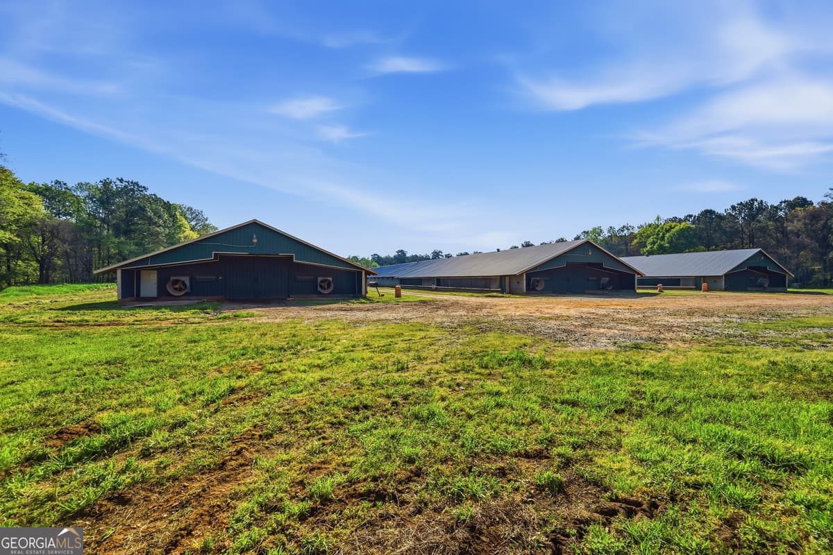 125 Walker Gresham Road, Stephens GA 30667