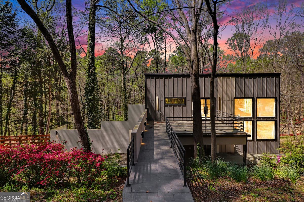ROY M MUNDROFF PROP · 1153 Dawn View Lane NW, Atlanta GA 30327