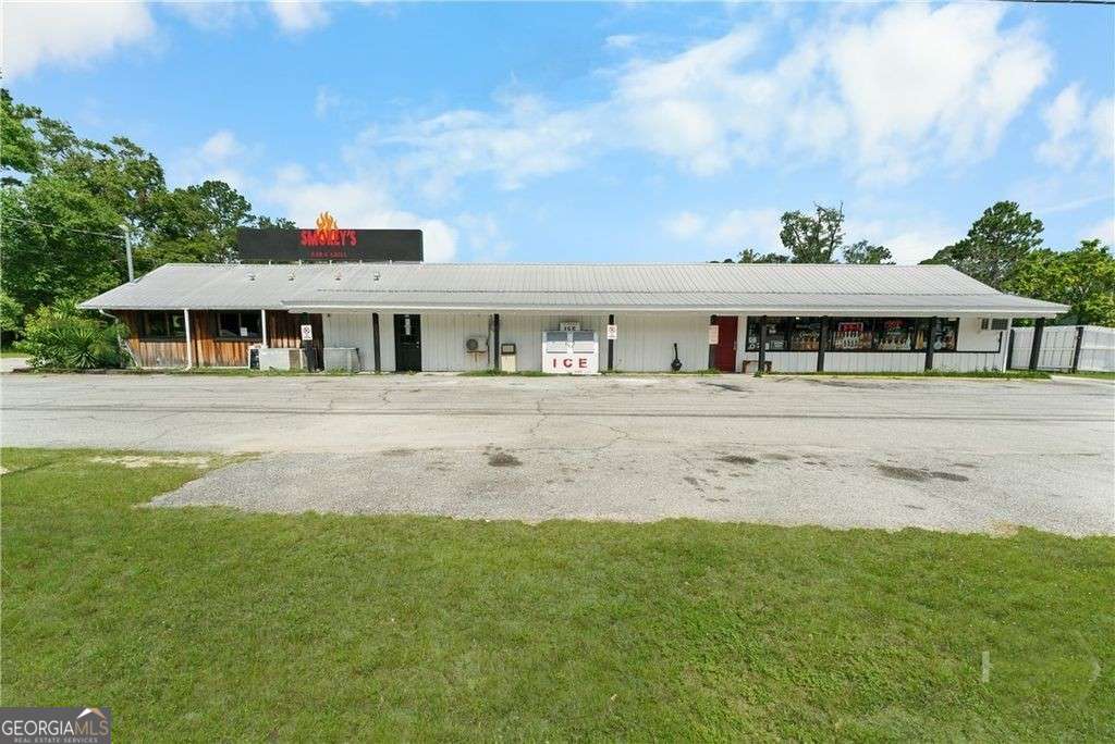 512 S US 301 Highway, Jesup GA 31546
