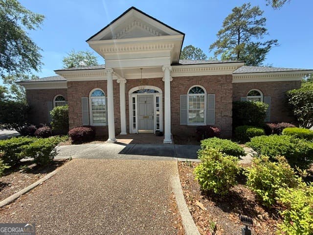 2718 N Oak Street, Valdosta GA 31602