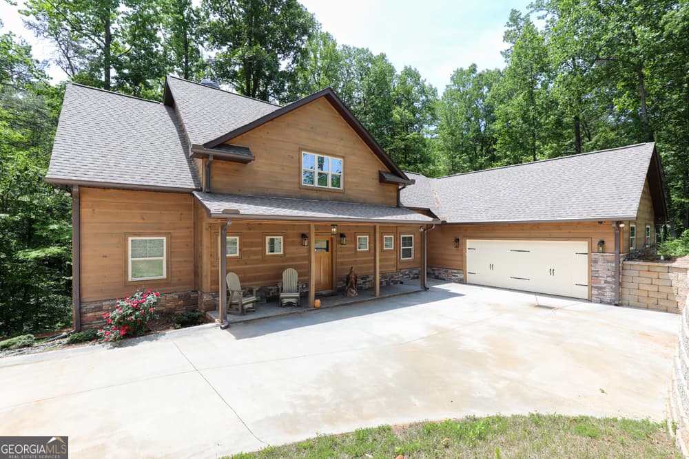 Yonah Mountain Lake · 990 Yonah Lake Drive, Sautee Nacoochee GA 30571