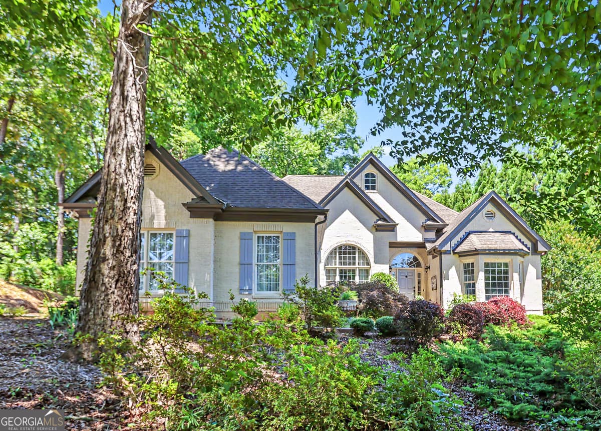 Rivers Edge · 537 Old Collins Road, Hoschton GA 30548