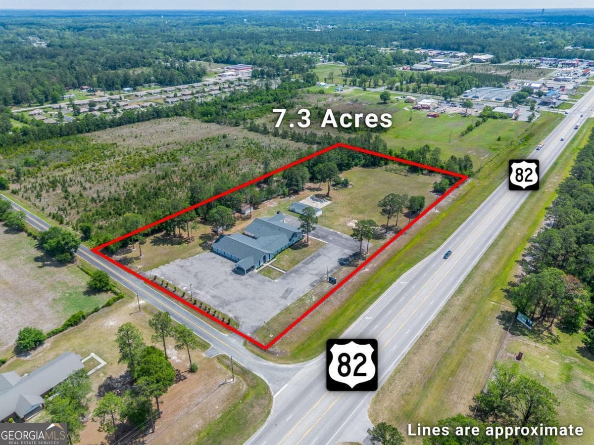 128 University Boulevard, Waycross GA 31503