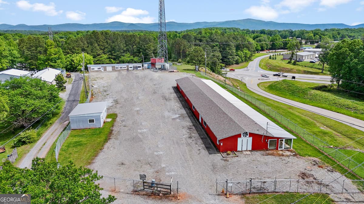24 Flea Market Road, Jasper GA 30143