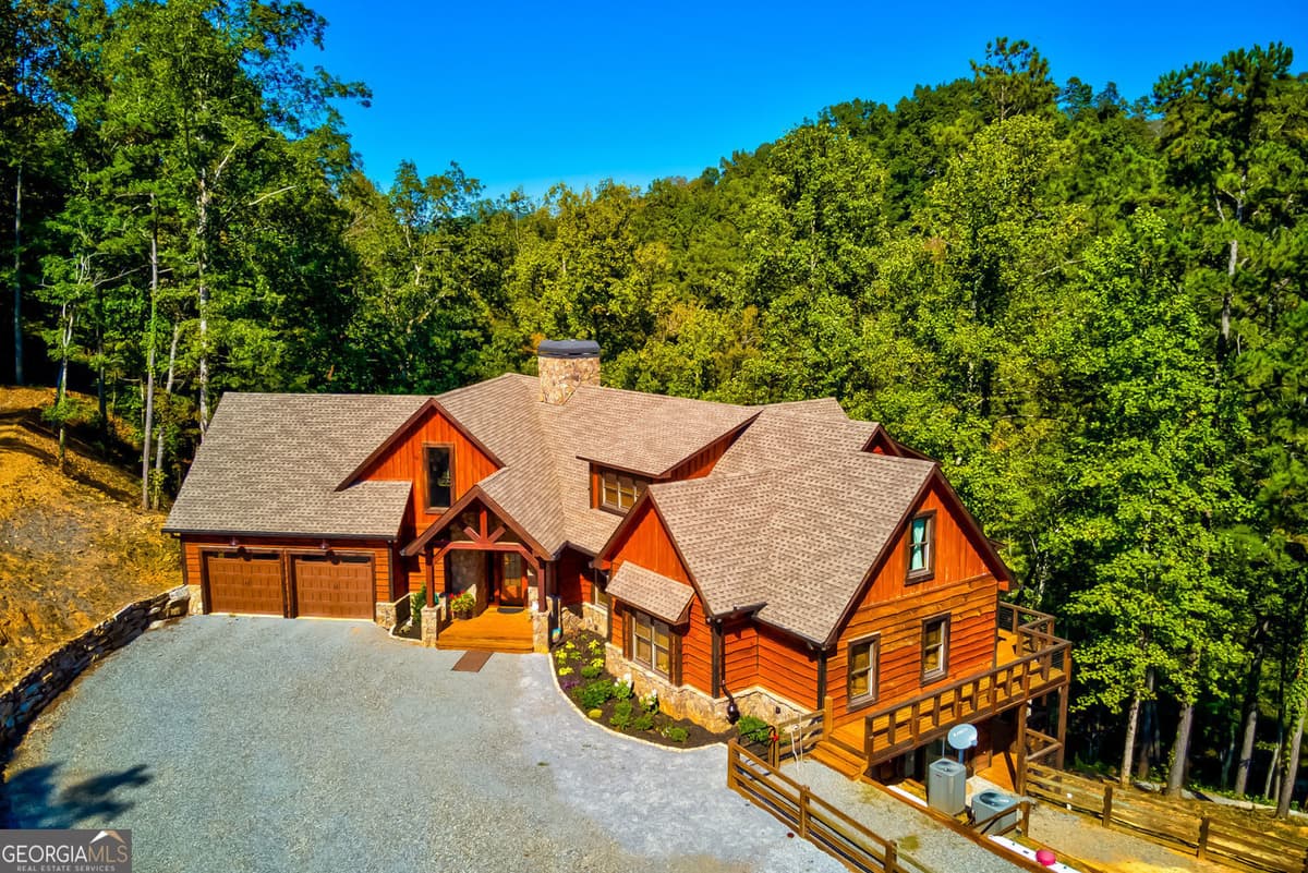 380 Biguns Boulevard, Talking Rock GA 30175
