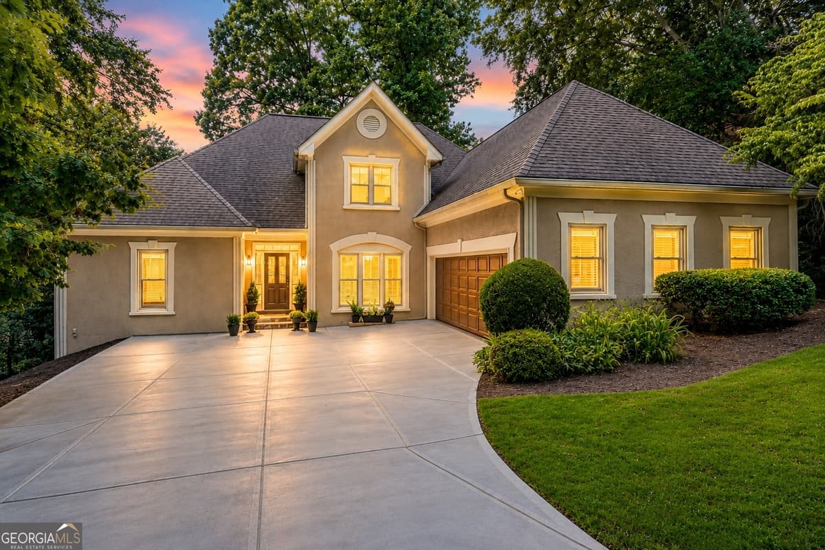 Stonehaven · 5640 Sandown Way, Johns Creek GA 30097