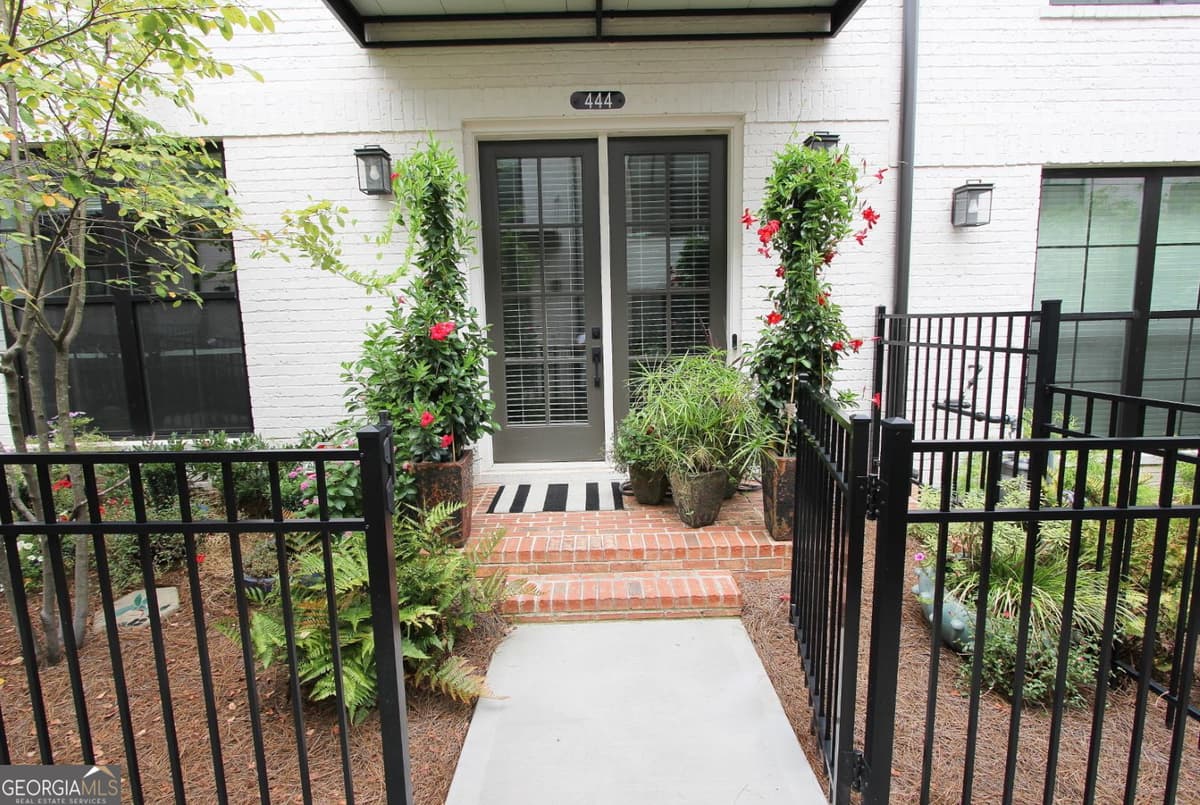 THE MAXWELL · 444 Burton Drive, Alpharetta GA 30009